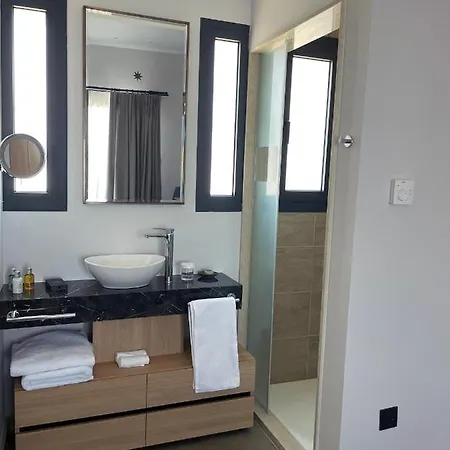 Windhill Edge Pissouri