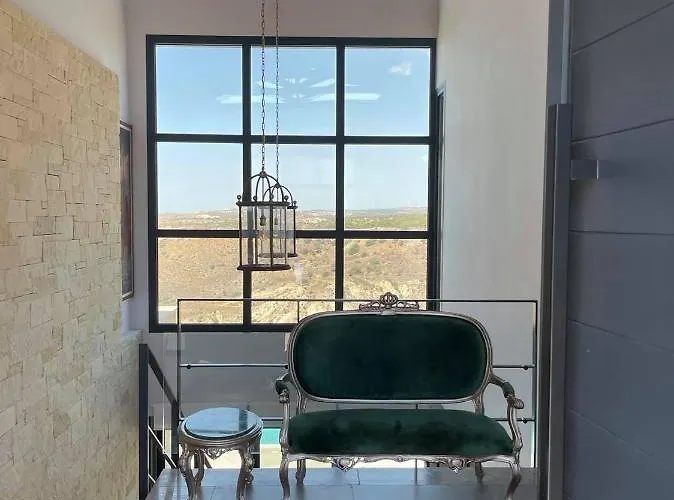 Windhill Edge * Писсури