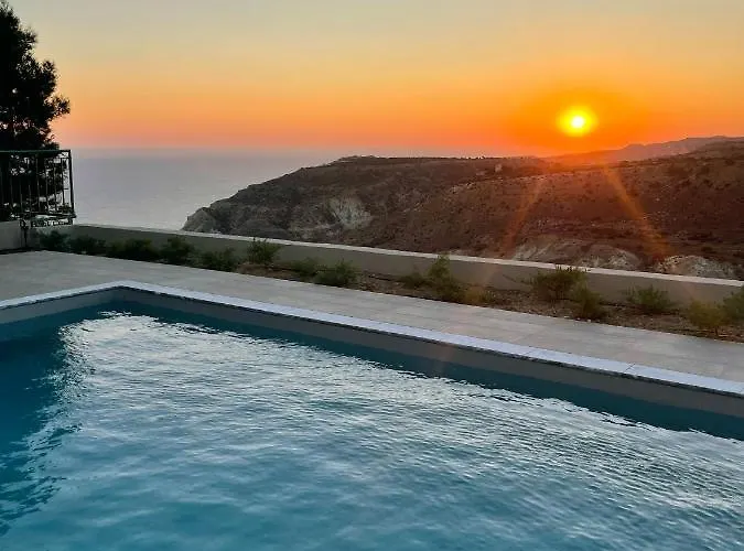 Windhill Edge * Pissouri