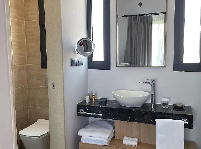 Windhill Edge Pissouri