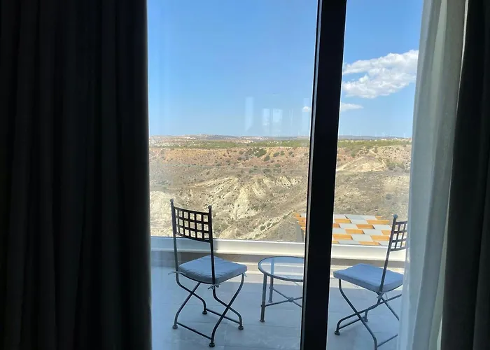 Windhill Edge Pissouri